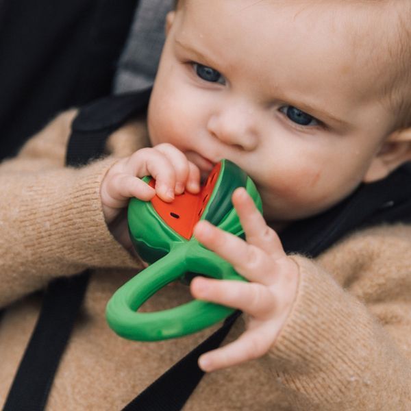 Брязкальце Oli & Carol Watermelon Rattle Toy кавун (L-RATTLE-WATERMELON) L-RATTLE-WATERMELON фото