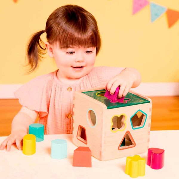 Розвивальна дерев'яна іграшка-сортер Battat - Чарівний куб (BX1763Z) BX1763Z фото