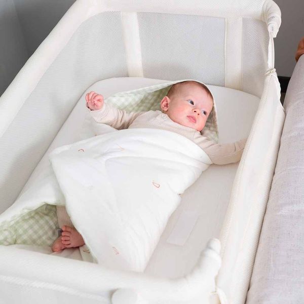Детская кровать Childhome 2 в 1 Evolux Bedside Crib, белая (EVOBSCNW) EVOBSCNW фото